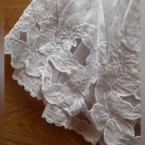 Alfani White Button-Up Blouse with Lace Hem - Picture 3 of 10